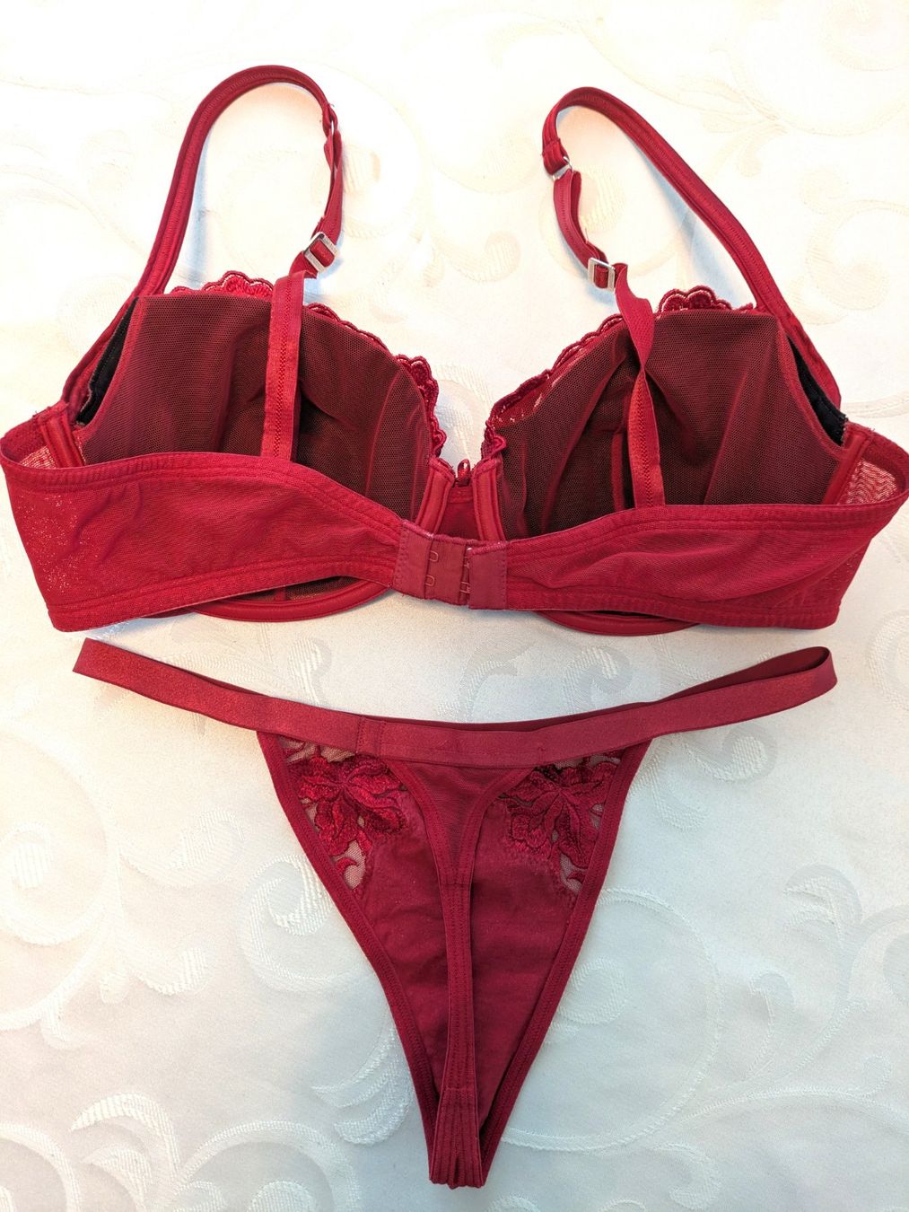 Triumph Altra biancheria intima: BH Set Triumph Gr. M – Usato da Benken SG venduto da olga81 1