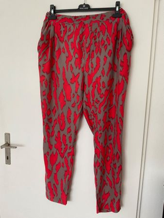 Steffen Schraut Seiden Hose Gr 40 rot/olive