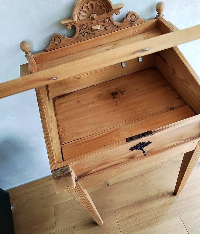 Scrivanie: Schöner Sekretär – Usato da Fulenbach venduto da AnnaBonfanti 2