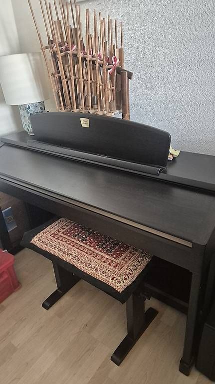Musikinstrumente: Yamaha CLP 150 – Gebraucht aus Untersiggenthal von EkoWahyudi 3