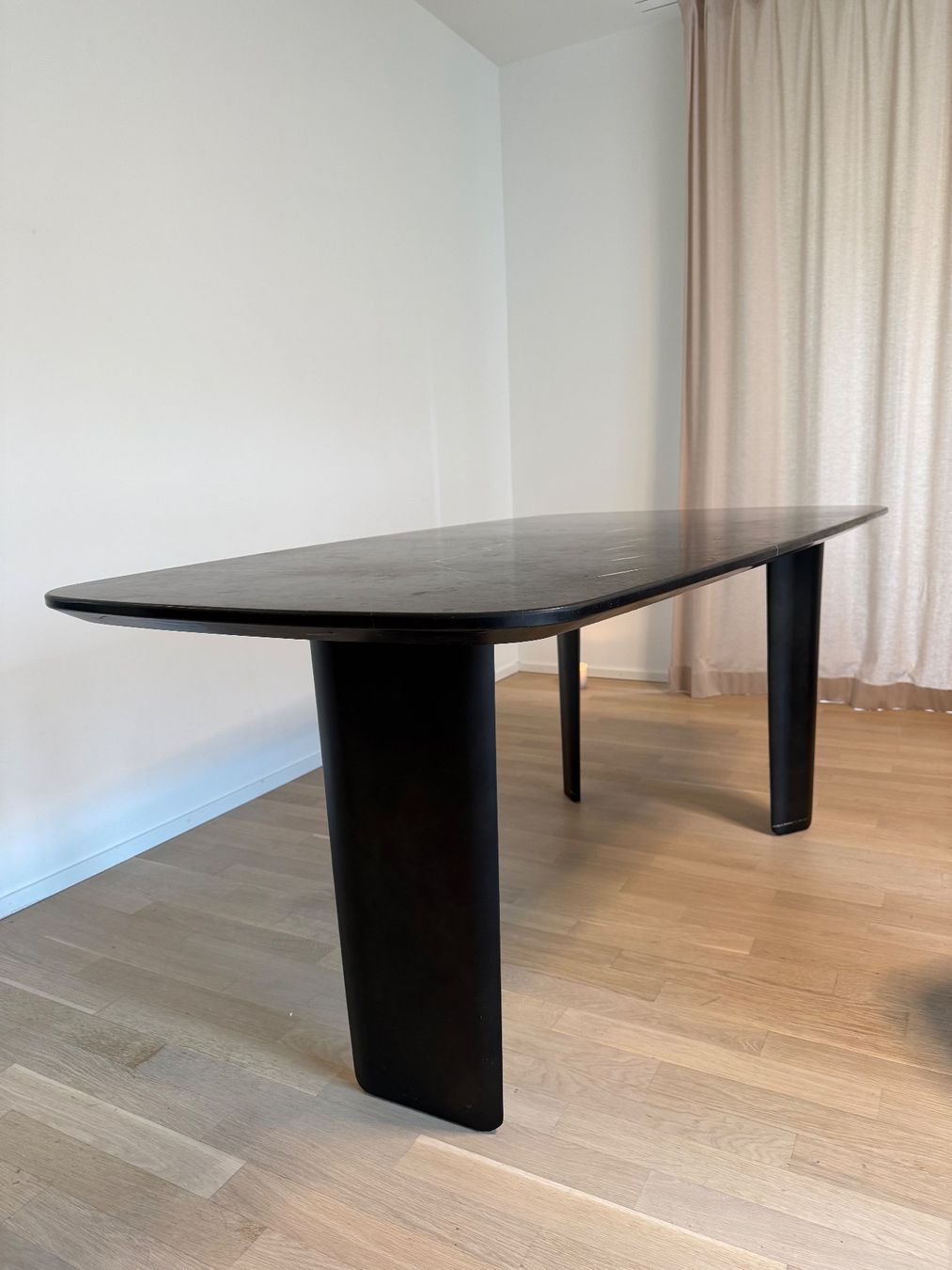 Tavoli: table en marbre – Usato da Lausanne venduto da lei_26fz 1