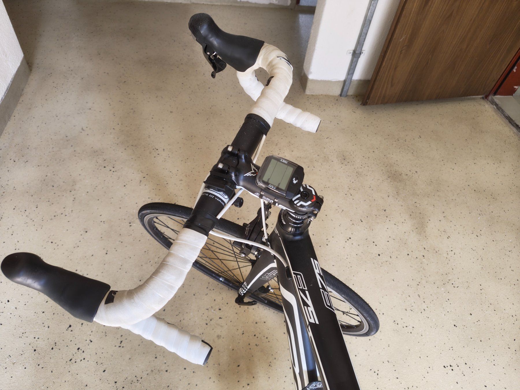 Felt Biciclette: Felt F75 Rennrad – Usato da Brunnen venduto da sbe_7nbg 2