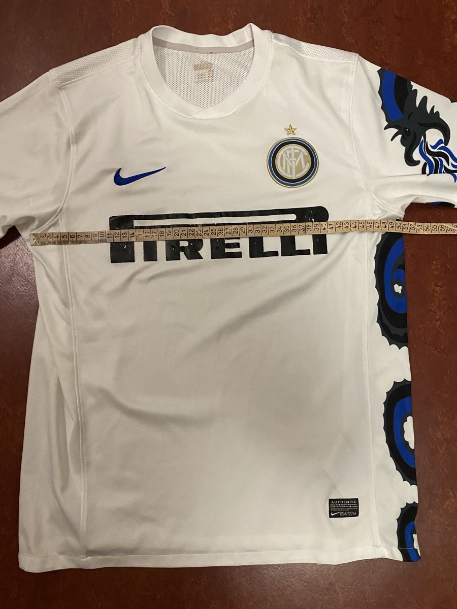 Nike Canottiere & Pantaloni: Inter Milano Away kit 2010 – Usato da Zürich venduto da Royko 3