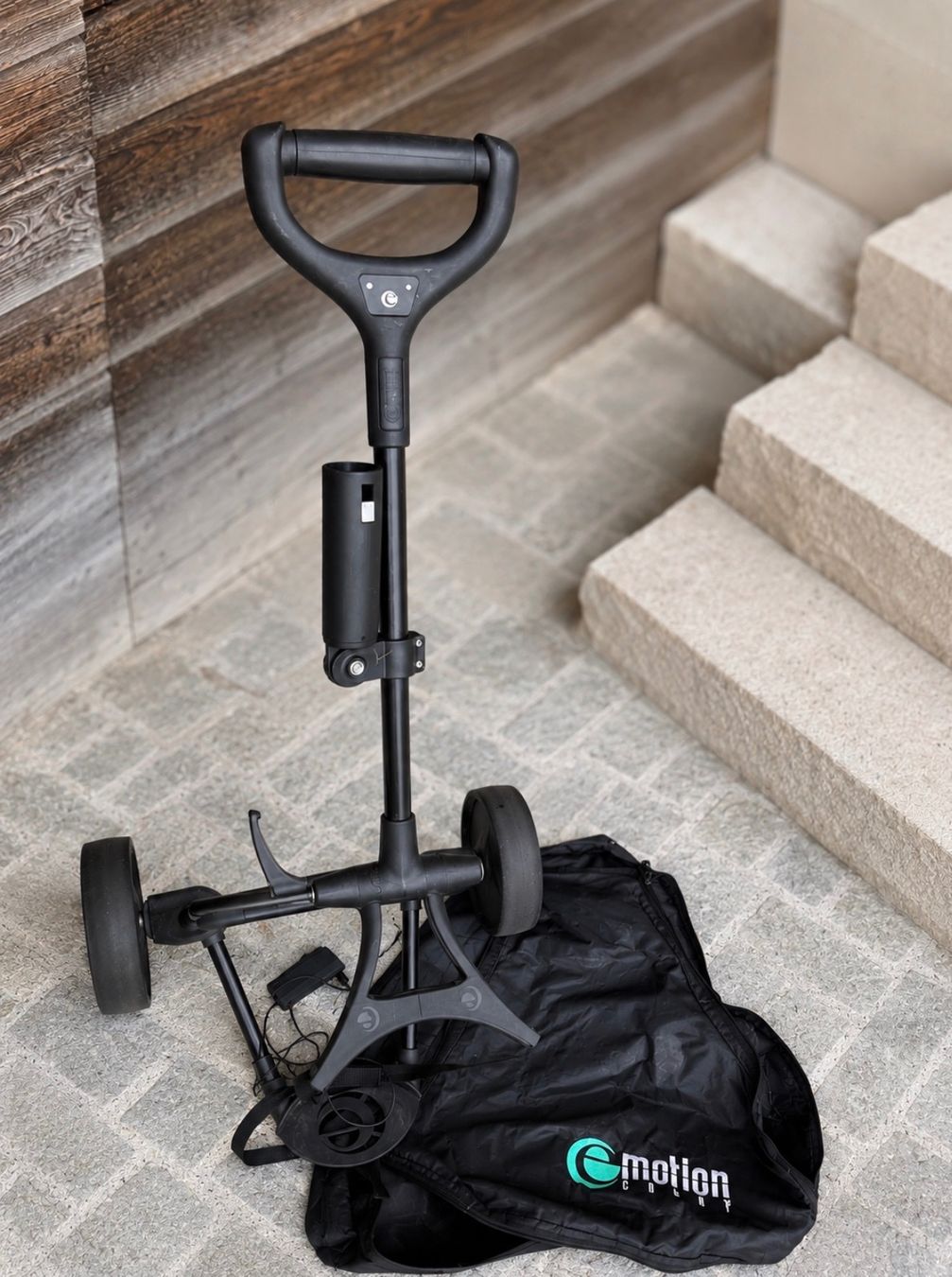 Trolley: E-Trolley Golf (e-motion caddy) – Usato da Reinach AG venduto da Carpediem019