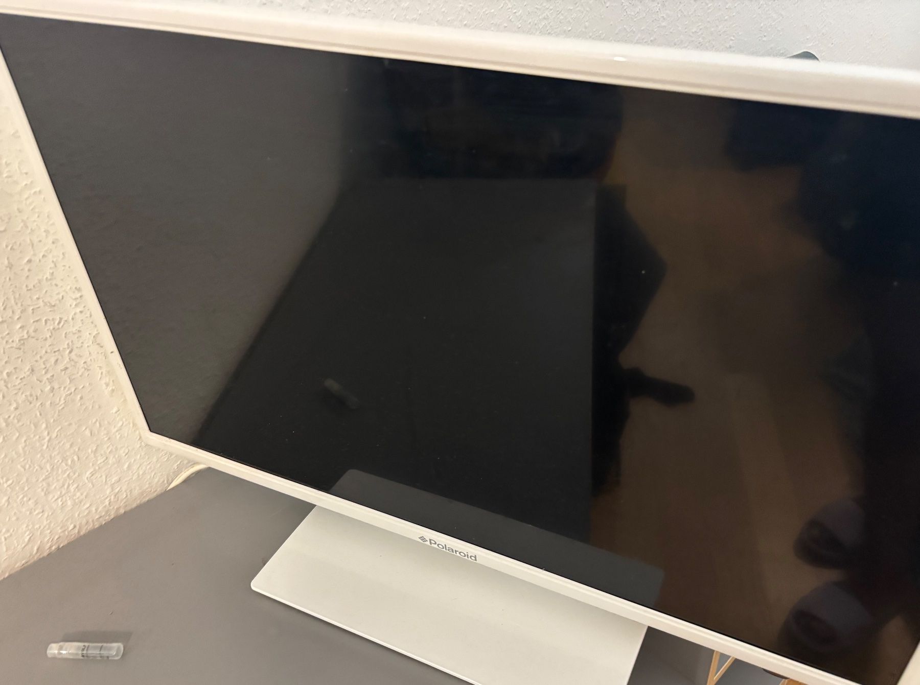 Sedie: Lot petits électroménager, meubles, lampes – Usato da Genève venduto da cod_8gbz 3