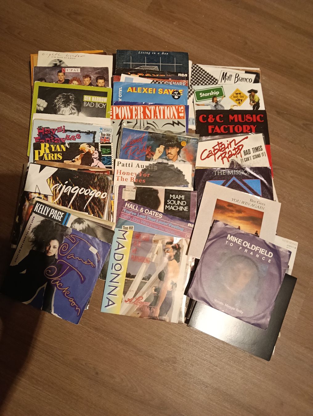 Dischi in vinile: Plattensammlung / über 100 Stück / 7" / VG+ – Usato da Binz venduto da HaK_79 1