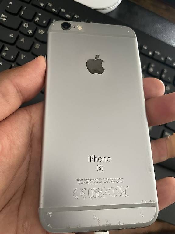 Telefoni cellulari / Smartphones: iPhone 6s 16GB OVP – Usato da Fällanden venduto da fai_n5tr 1