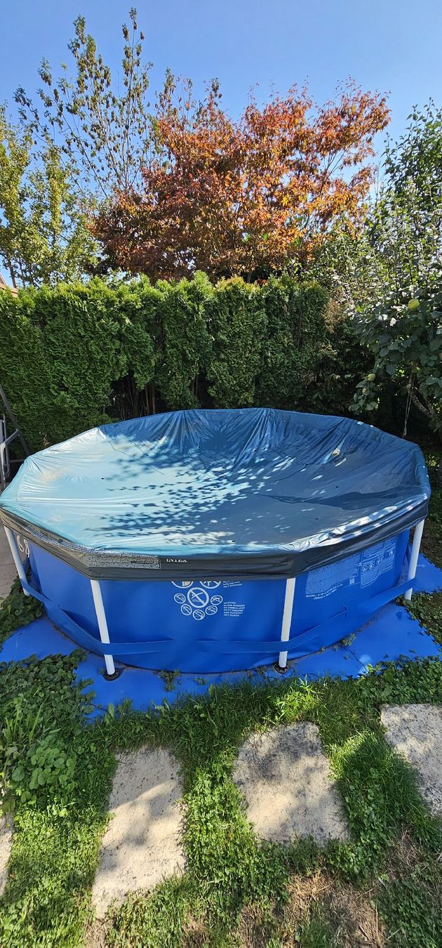 Intex Piscine: INTEX POOL METAL FRAME( KOMPLETT) – Usato da Selzach venduto da pegaso01