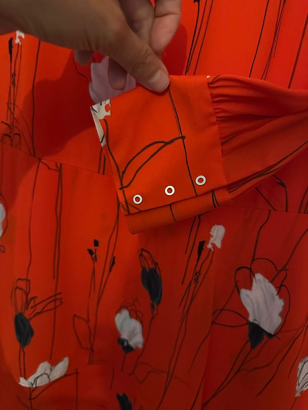 Hugo Boss Vestiti: Midikleid - Hugo Boss - Rot mit Blumen – Nuovo (secondo la descrizione) da Zürich venduto da 72strandkorb 2