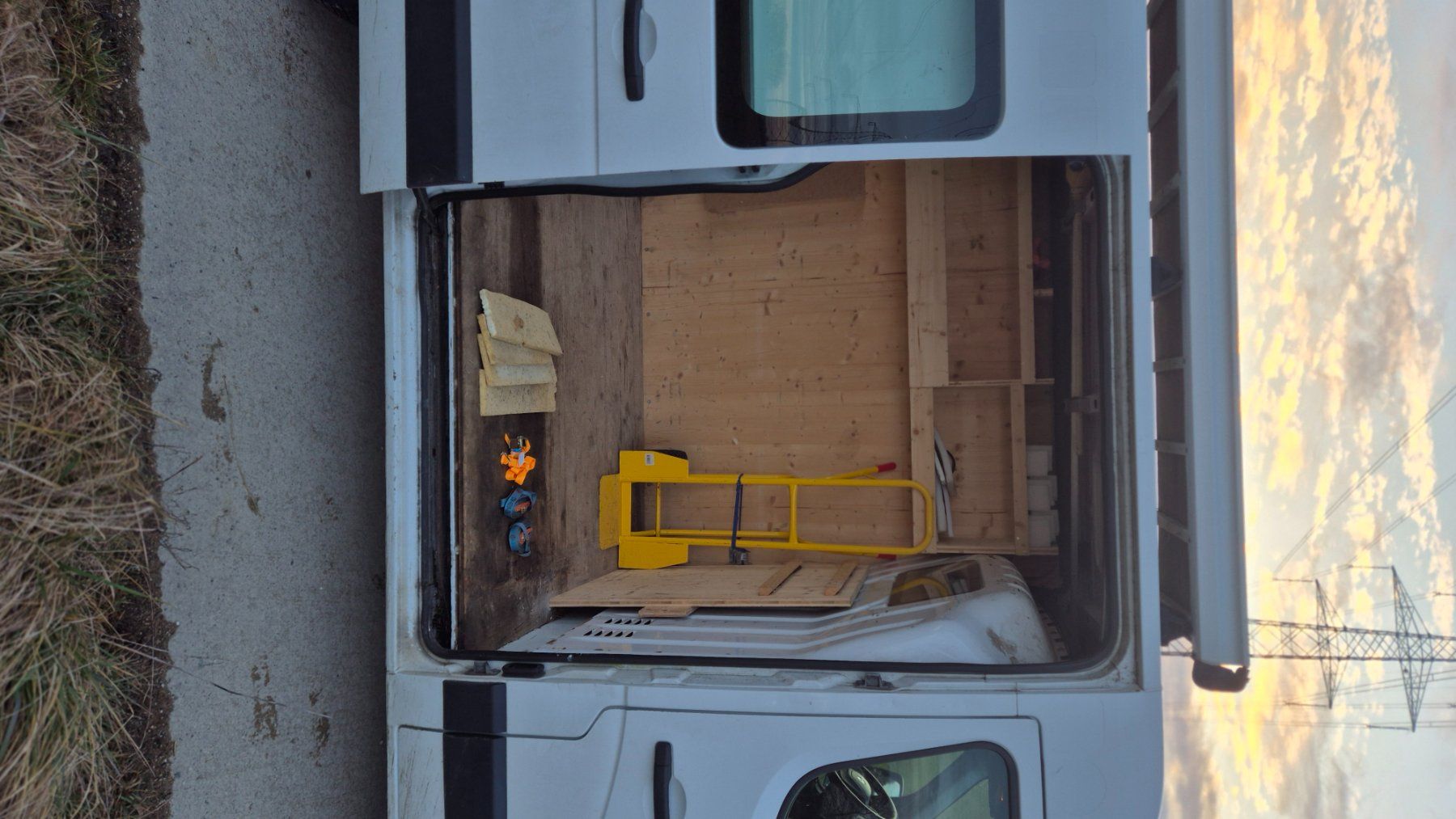 Renault Veicoli commerciali: Renault Master III T33 cdi125 L2H2 expertisé – Usato da Morges venduto da Aether.Materia 4