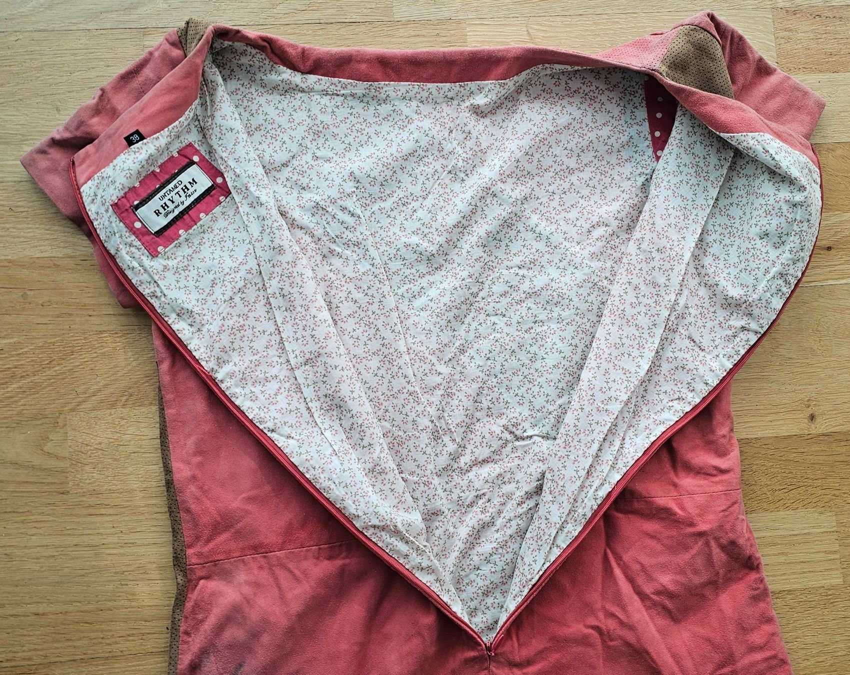Vestiti: Robe en daim et coton - Taille 36 – Usato da Court venduto da Jovi2 5