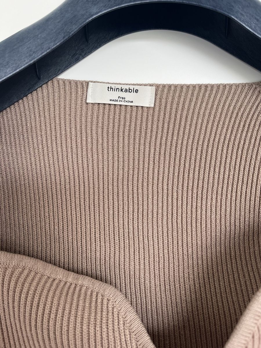 Tops: Body Thinkable taglia unica, aderente e alla moda – Gebraucht aus Bern von val_kw6s 1