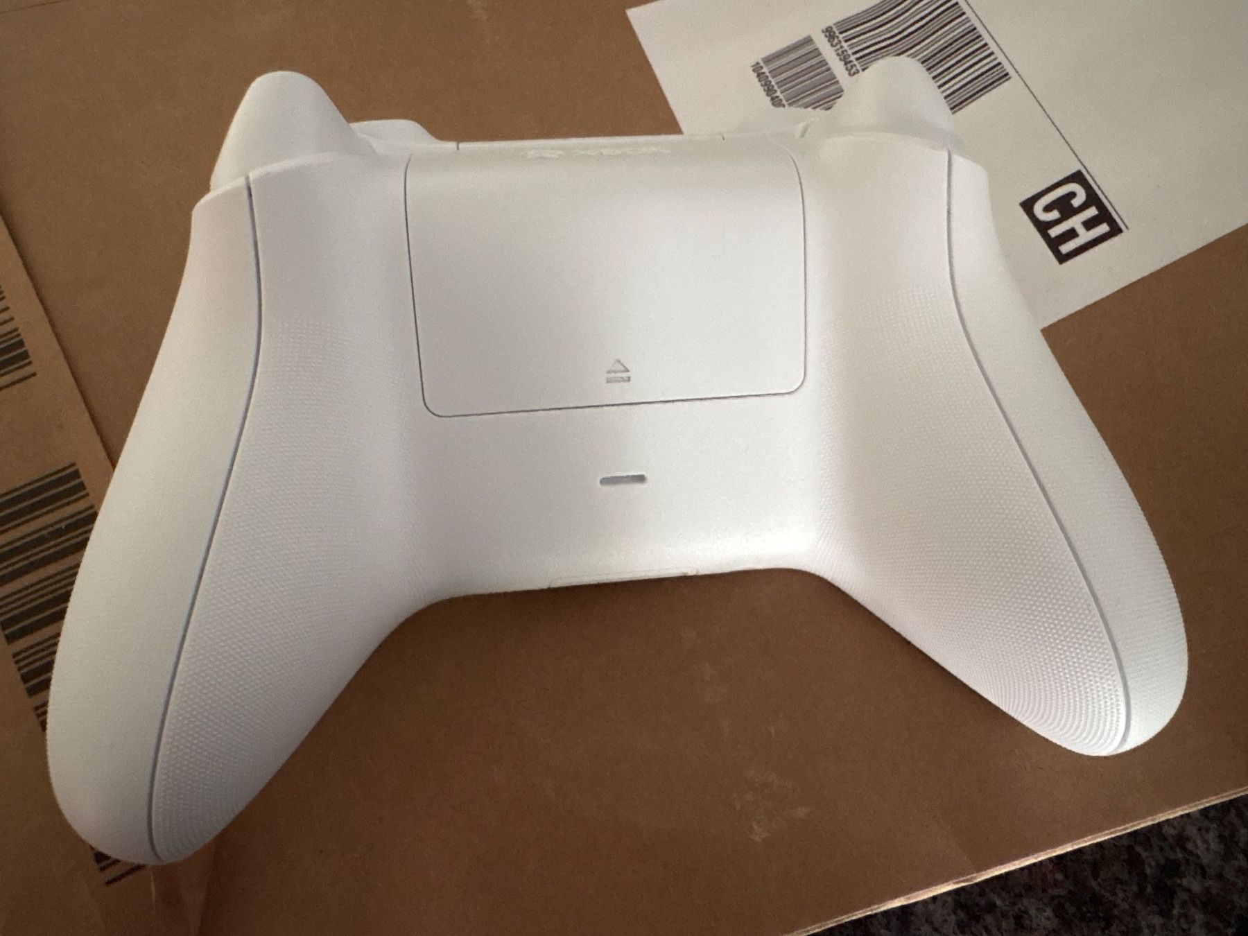 Microsoft Controller: Xbox Wireless Controller, Robot white, top Zustand! – Usato da Bern venduto da Nati_29 1
