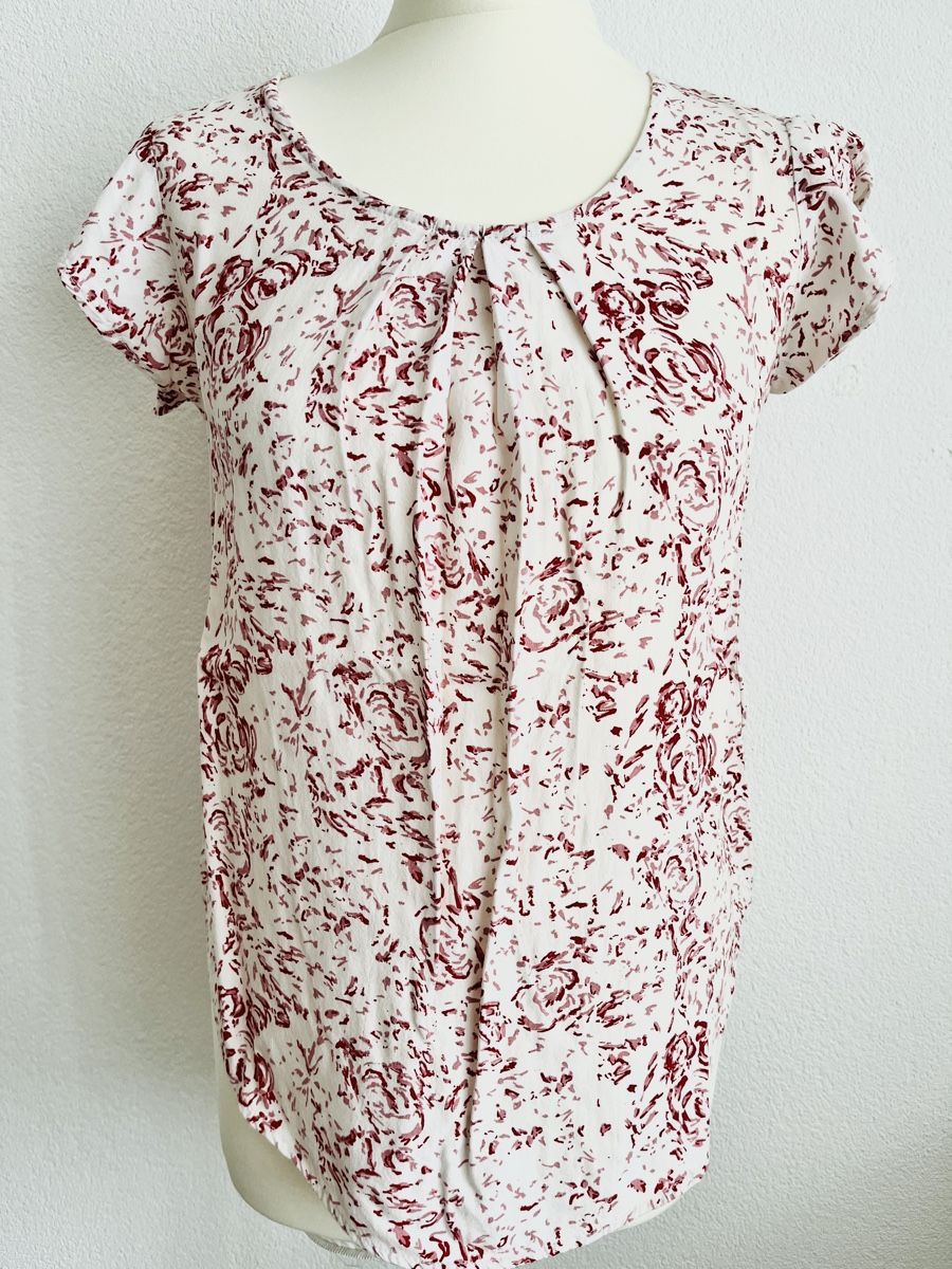 Camicette: Sommerliches Bluse mit Rosenmuster, Gr S – Usato da Ittigen venduto da franzis6