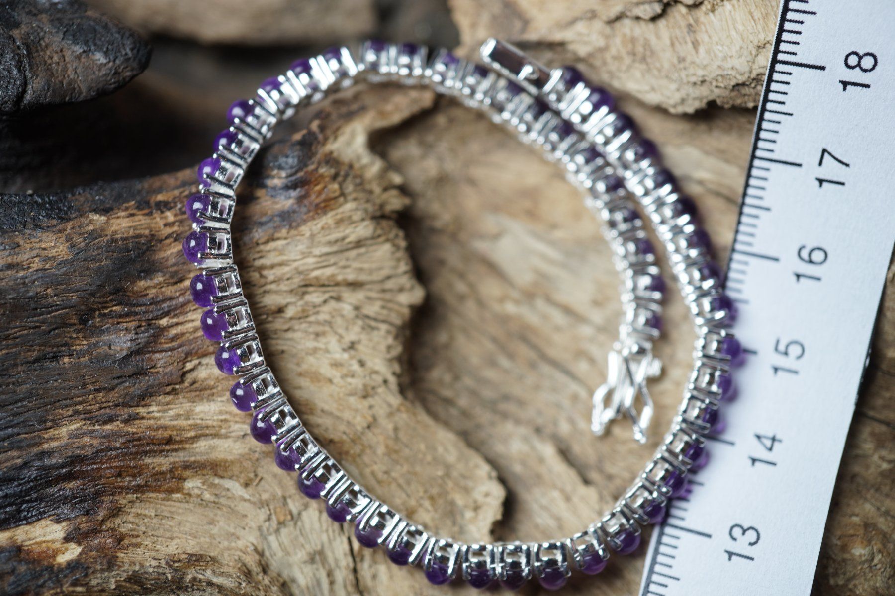Armbänder & -reifen: Silber Armband mit Amethysten  Edel     925 Silber 19.5cm – Neu und originalverpackt aus Balgach von top_silver 1