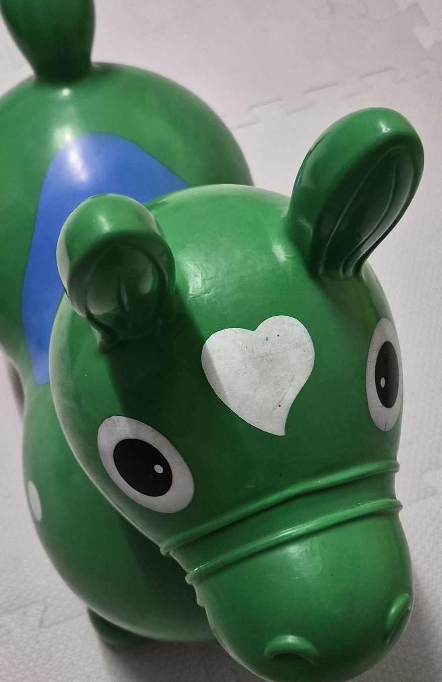 Jako-O Spielzeuge: Gummi Pferd Jako-o – Gebraucht aus Stallikon von pab_g9j6