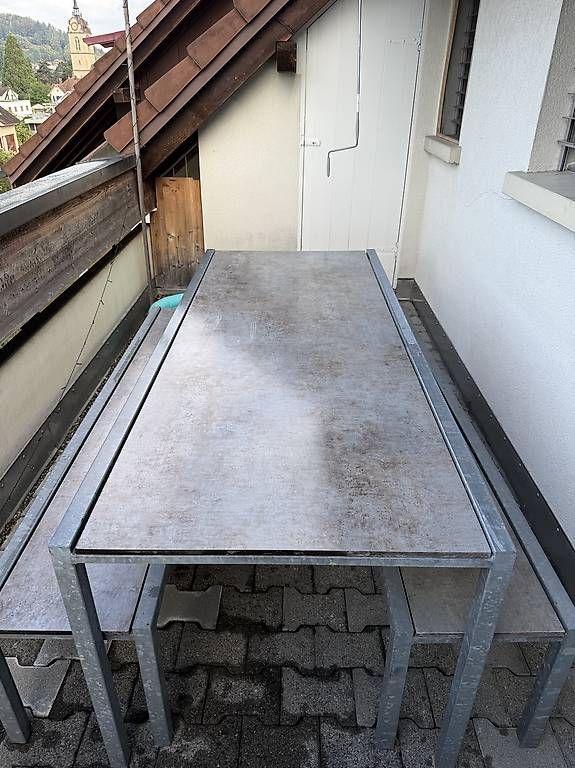 Set di tavolo e panche: Gartentisch mit zwei Bänken – Usato da Gränichen venduto da MoriD86 2