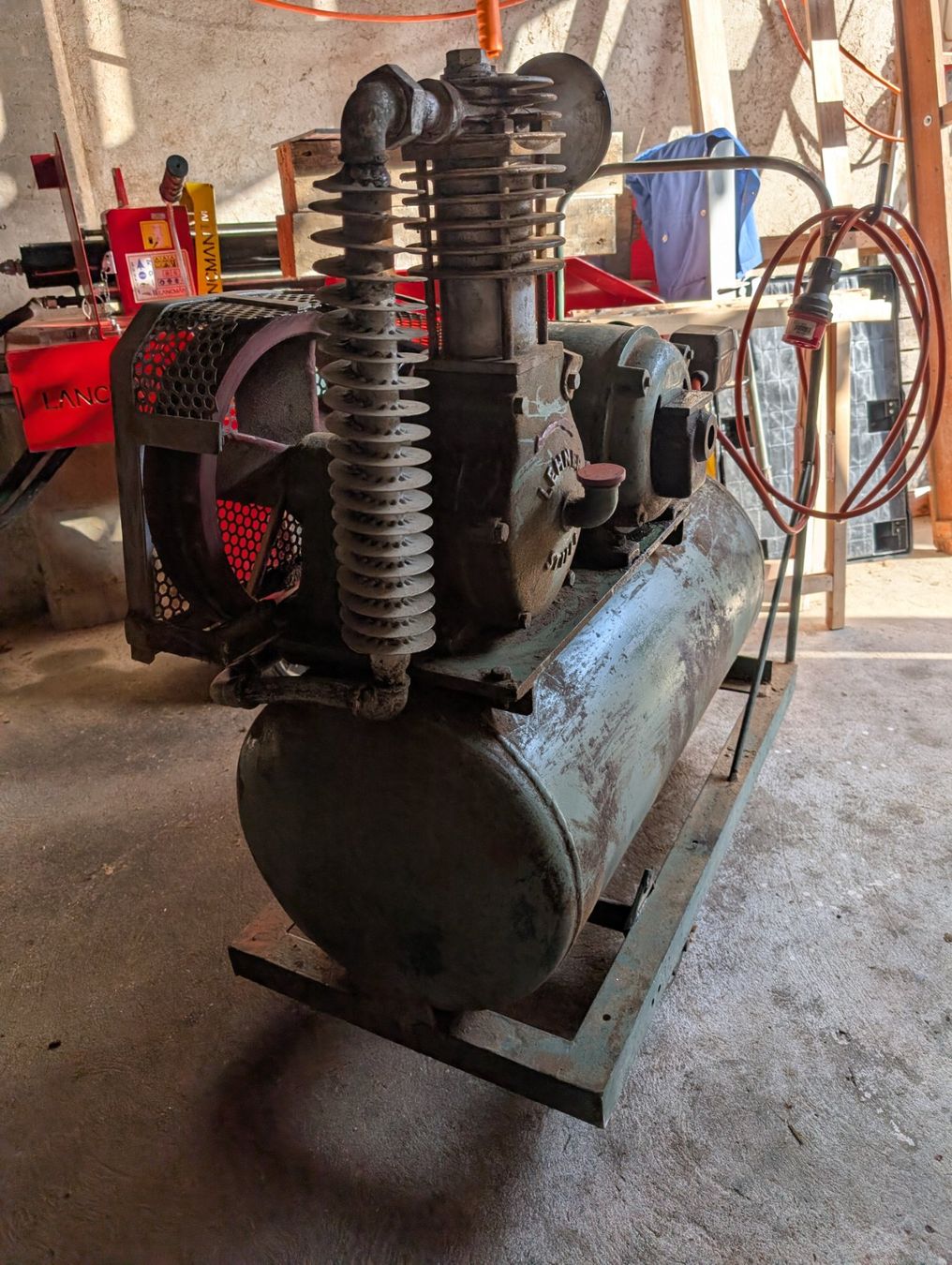 Compressori: Luftdruck Kompressor 380V gebrauchter Zustand – Usato da Döttingen venduto da mkd99 3