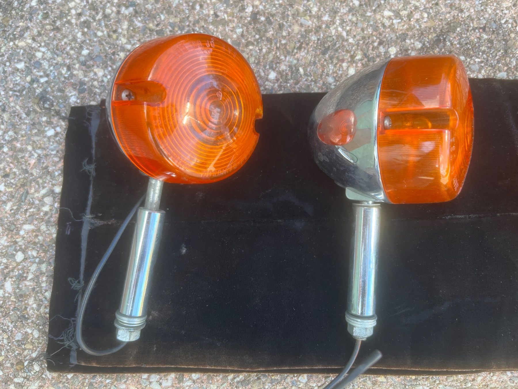 Harley-Davidson Tutti i ricambio per moto: Harley Davidson Blinker – Usato da Magden venduto da Hornet2 1