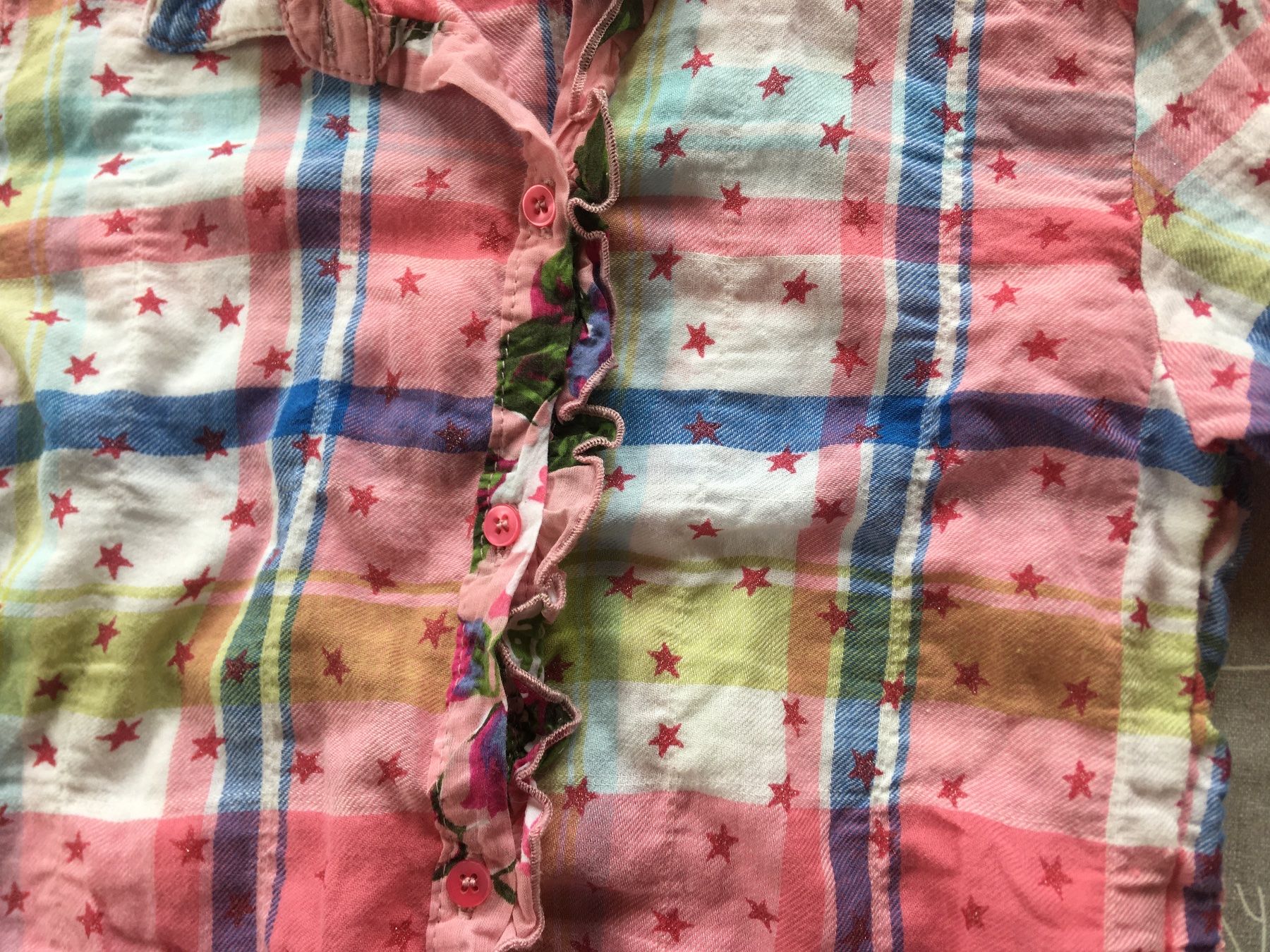 Camicette, T-shirt & Top: Bluse / Hemd von Confetti 104 – Usato da Fischbach LU venduto da stephie2009 1