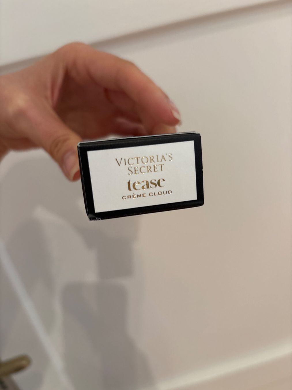 Victoria's Secret Parfum & Eau de Toilette: Victorias secret Duft 7ml – Gebraucht aus Zürich von Ksenia_RBR 1