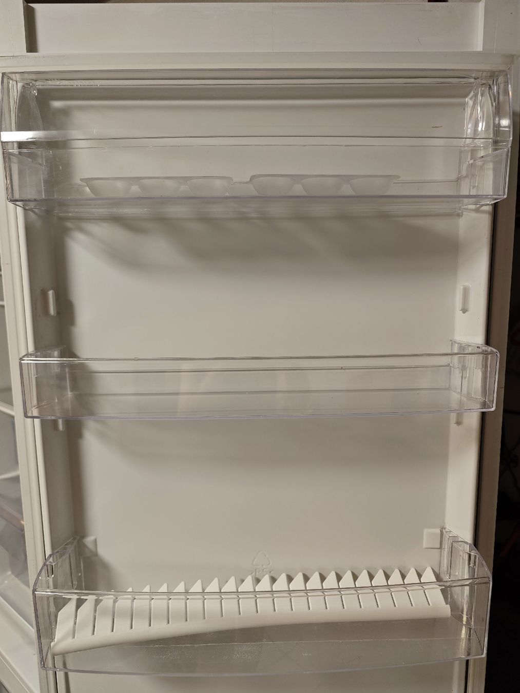 Novamatic Kühlschrank: Frigorifero combinato Novamatic KSTF337.3 A++ – Gebraucht aus Comano von Mary922 6