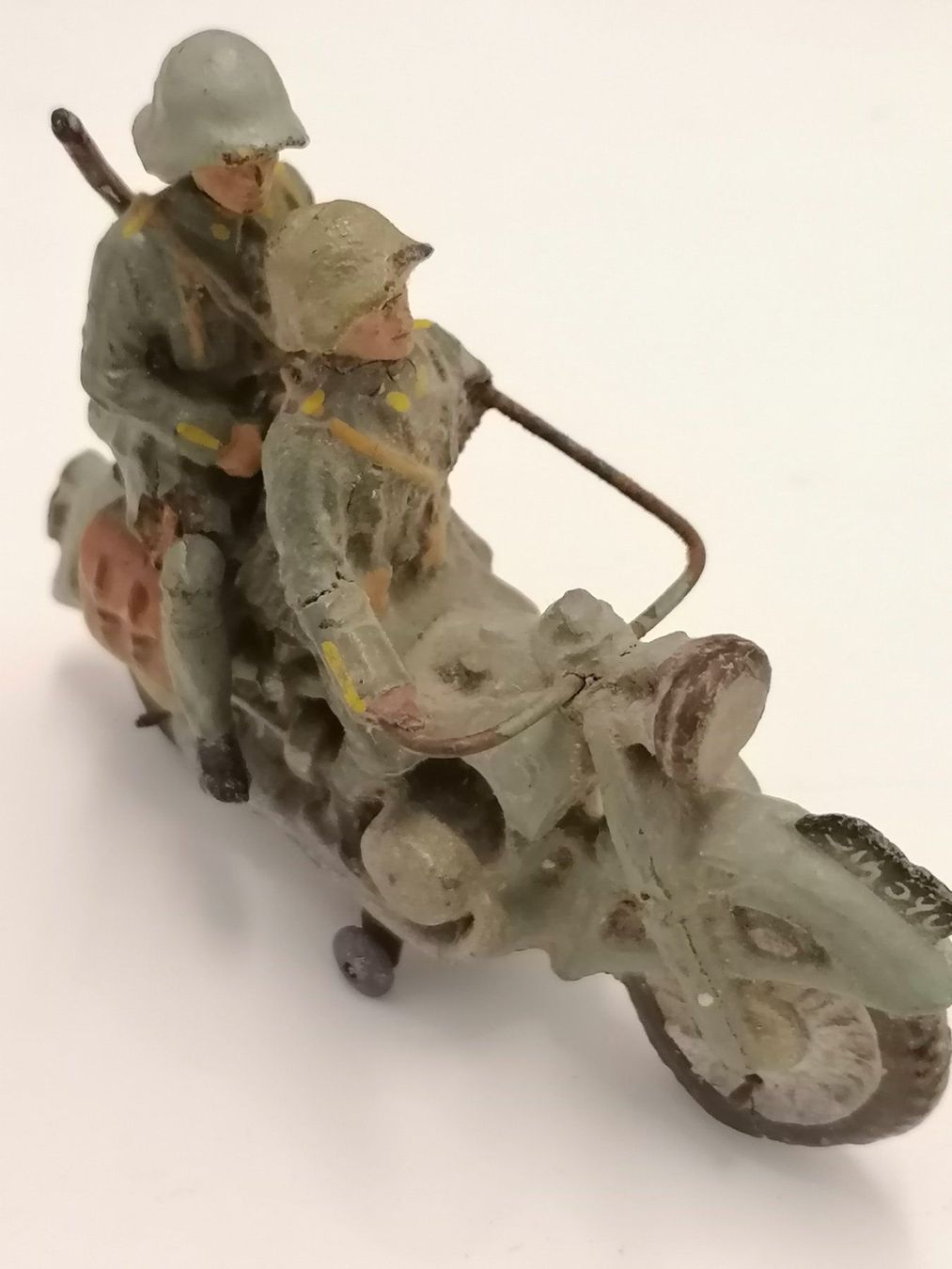 Elastolin Jouets: Elastolin Soldaten mit Motorrad – D'occasion à Basel par vintagecollector 2