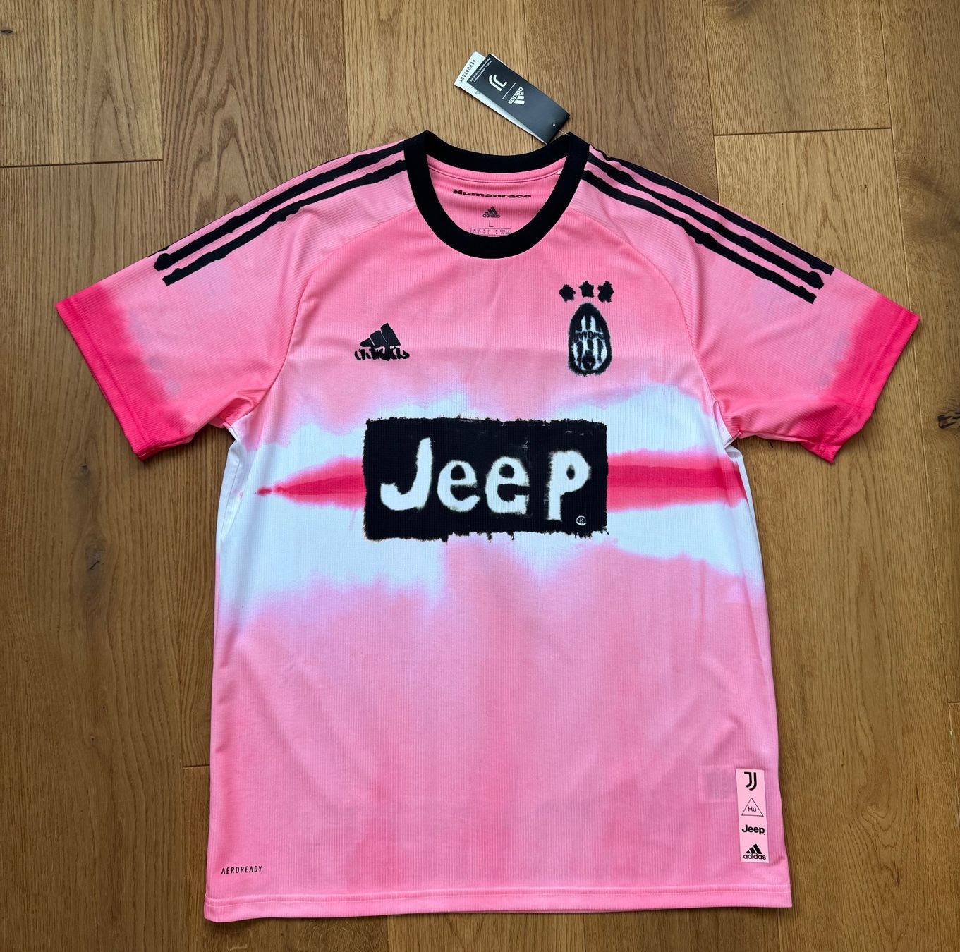 Canottiere & Pantaloni: RONALDO - Juventus X Humanrace – Nuovo e nell'imballaggio originale da Dielsdorf venduto da nicolicious 1