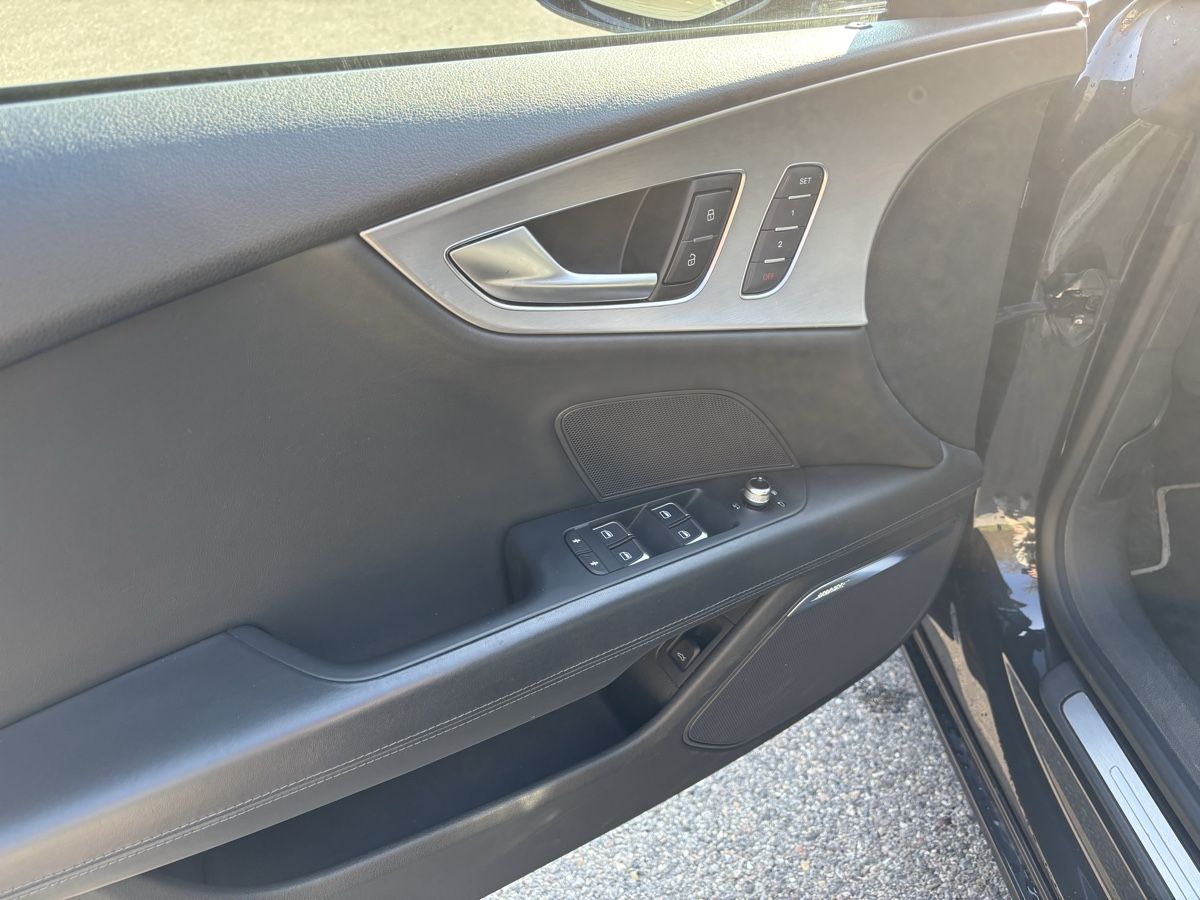 Audi Automobili: Audi A7 aus 2. Hand ab Service – Usato da Bülach venduto da Sontec_99 5