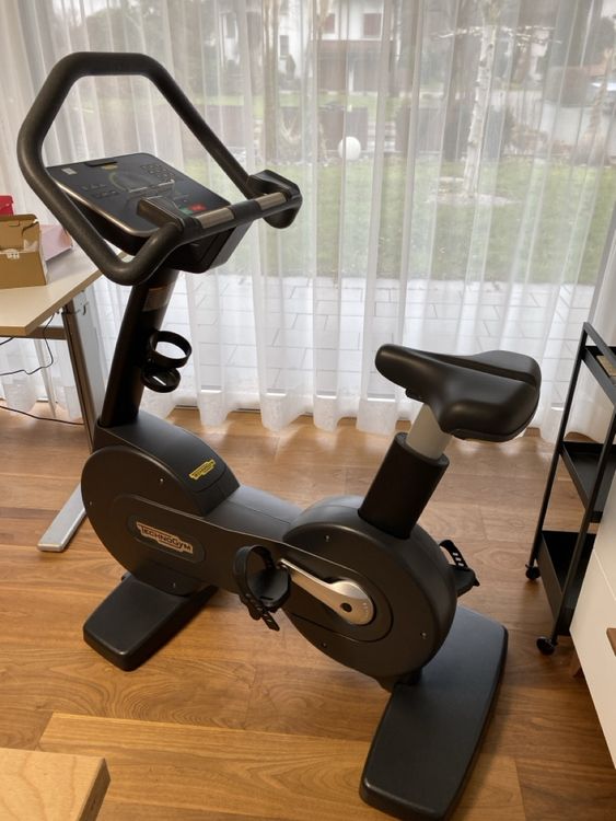 Profi Technogym Bike Trainingsgerät Ergometer (Gebraucht) in Schänis ...