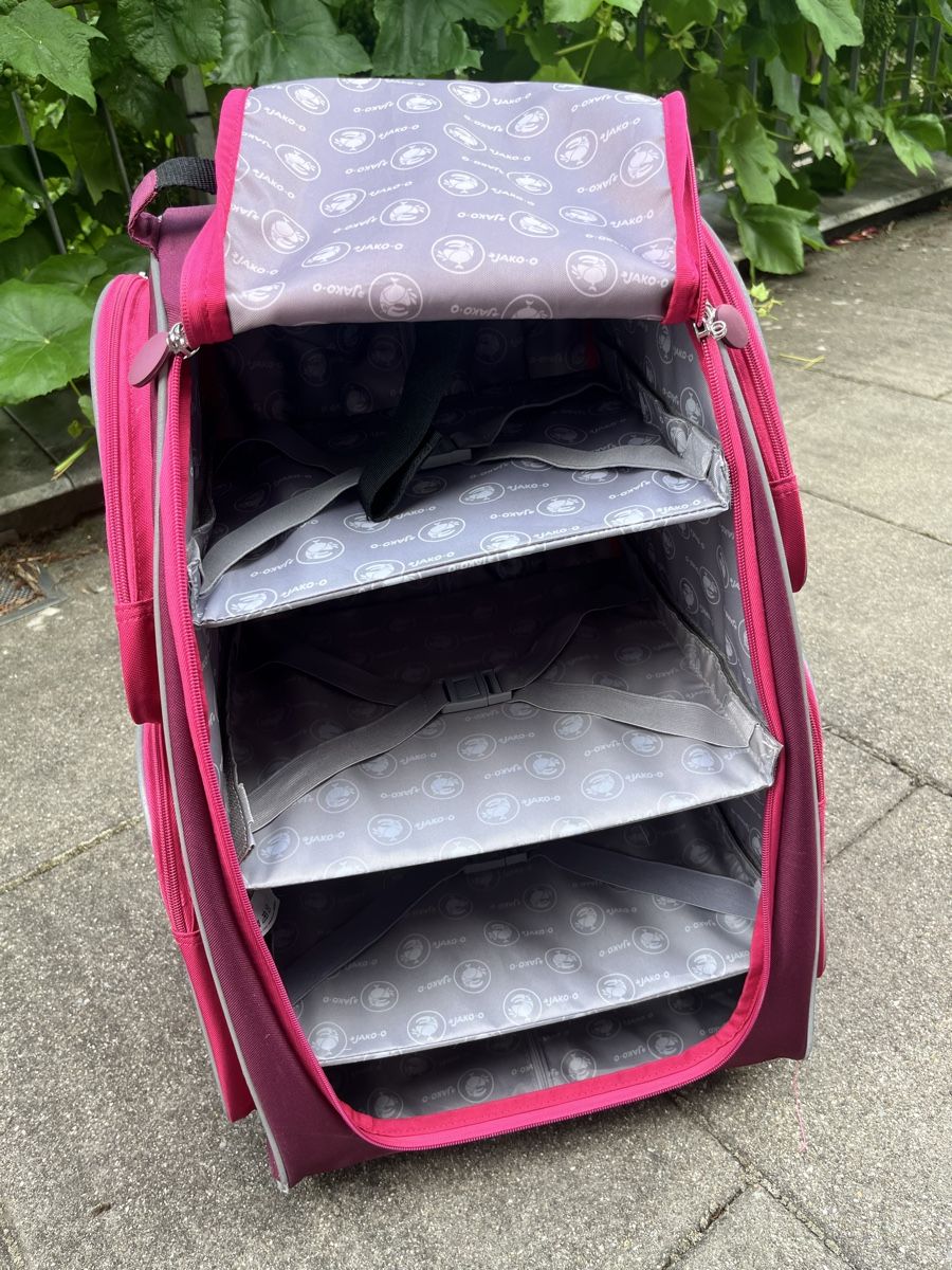Koffer & Taschen: Rollkoffer / Trolley Jakoo PINK – Gebraucht aus Wil ZH von Wonderwoman76 2