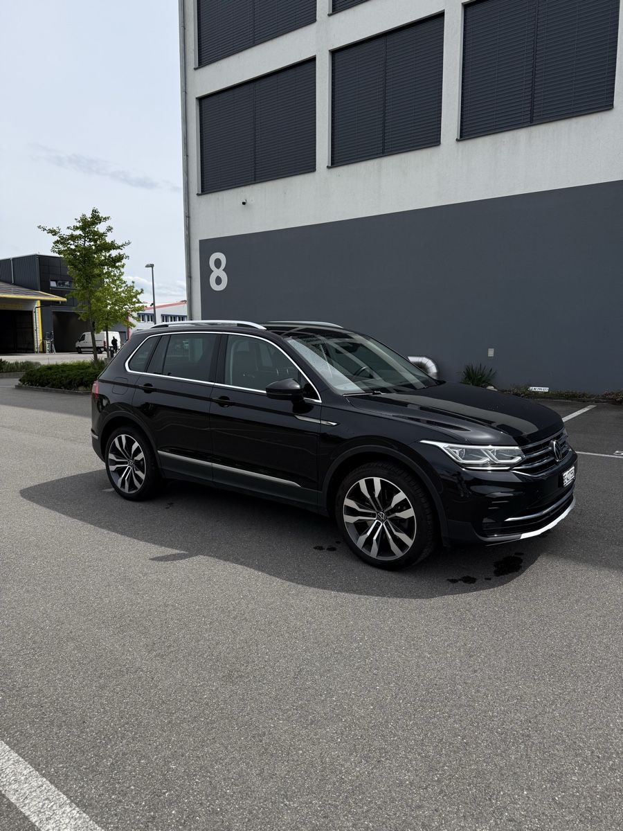 VW Automobili: VW Tiguan Elegance Schwarz – Usato da Luzern venduto da mat.jones 1
