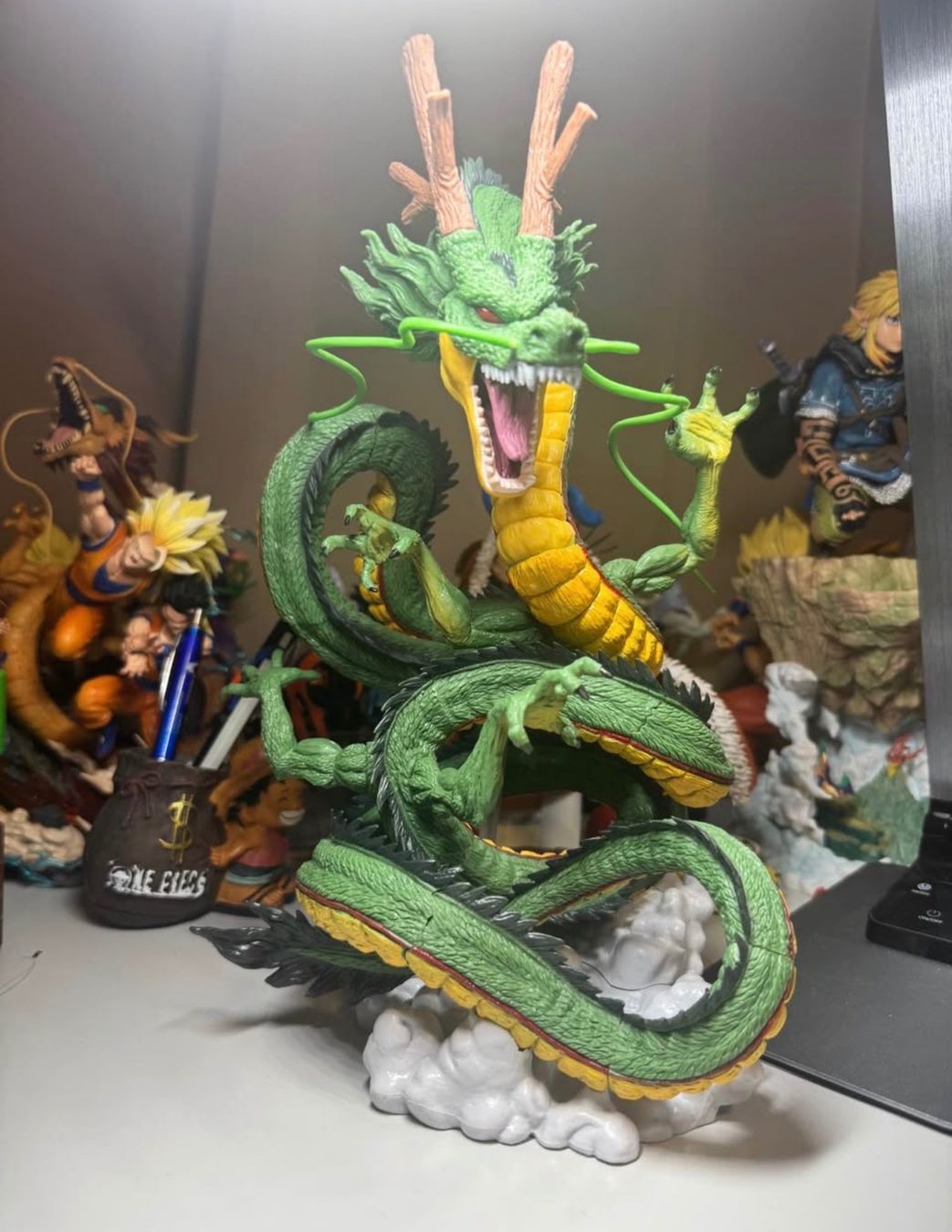 Figurines: Dragon Ball Figur Shenlong gross – D'occasion à Ermenswil par Jadejupiter 1