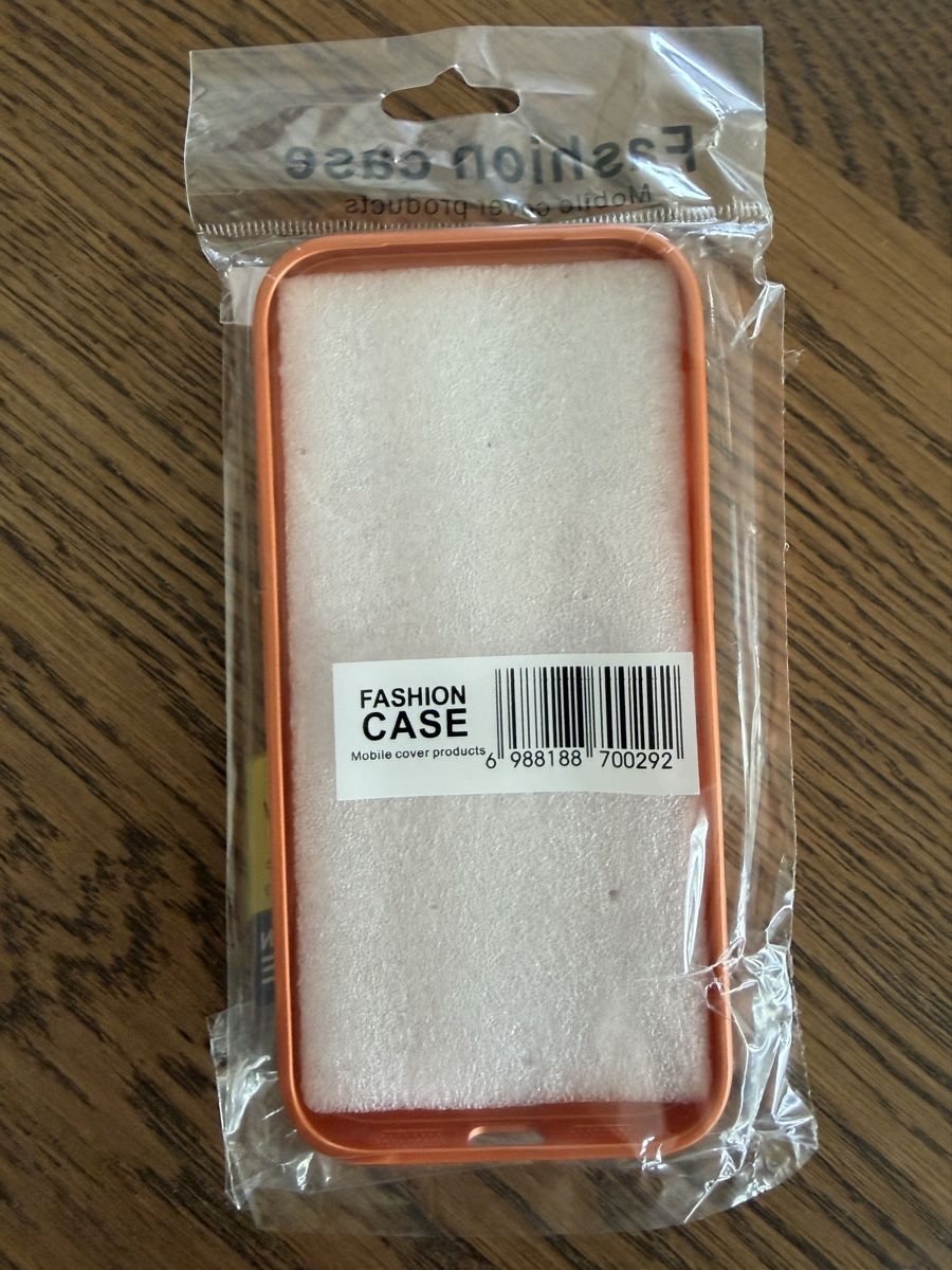Cover & Protezioni schermo: Coque Apple iPhone 17 Pro - Orange - Neuf – Nuovo e nell'imballaggio originale da Lausanne venduto da Stephaniesdressing 3
