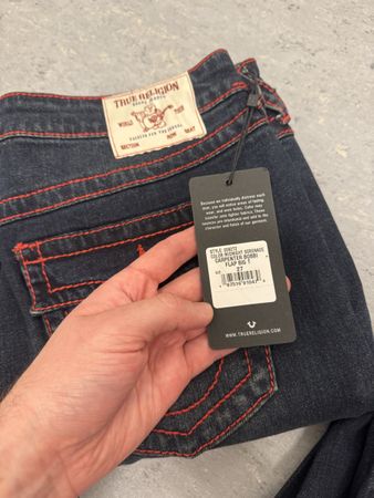 True Religion Bobbi Big T Jeans 27 NEU Designer Denim