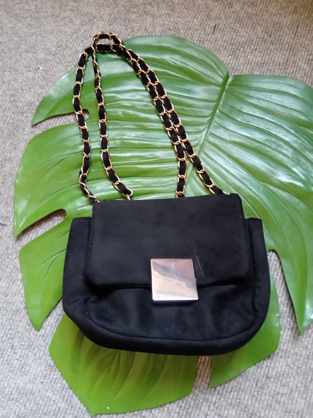 Borse da donna: Schwarze Goldkette Vintage Handtasche – Nuovo (secondo la descrizione) da Rüthi (Rheintal) venduto da titlis07 1
