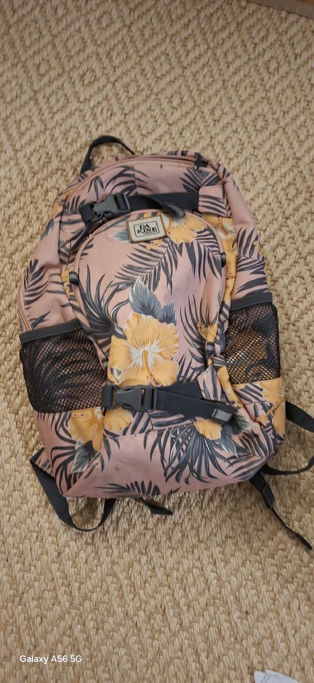 Dakine Rucksäcke: Dakine Rucksack – Gebraucht aus Zürich von Kugellipo