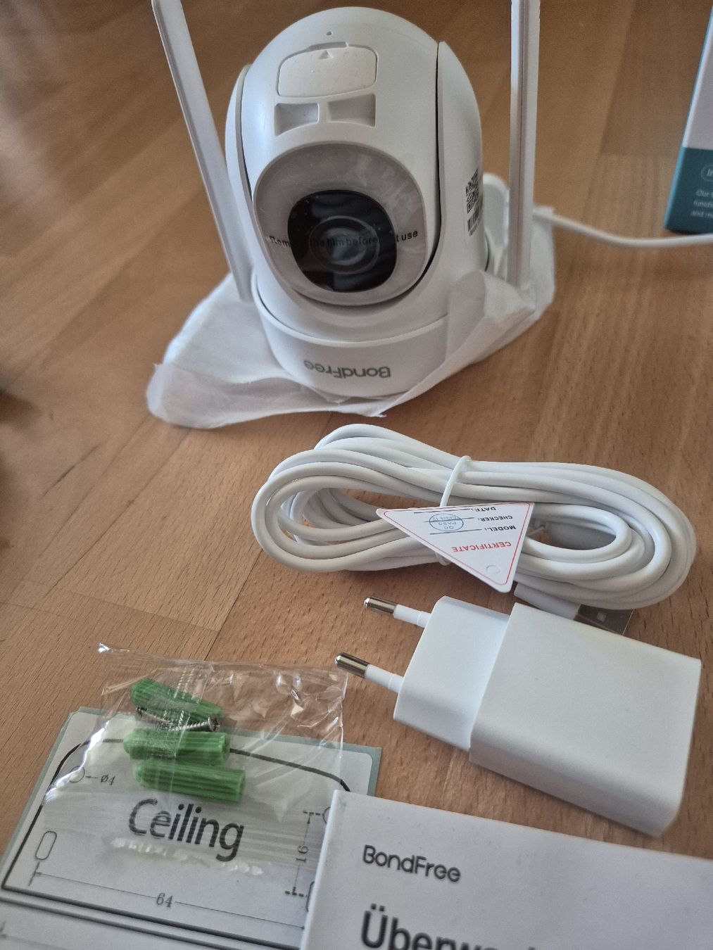 Fotocamera: Smart WiFi Camera (BondFree) – Nuovo e nell'imballaggio originale da Zürich venduto da tiz_kq79 1