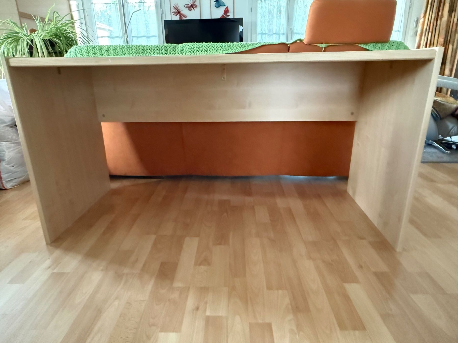 Bureaux: Schreibtisch mit zwei Rollkorpussen – D'occasion à Uetendorf par Alf05 5