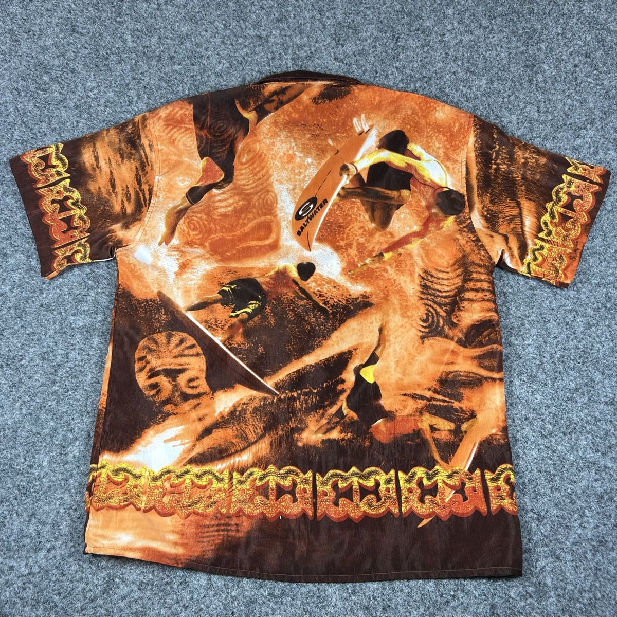 Hemden: 2000s WAN GUO shirt – Gebraucht aus La Sagne NE von Matlasape 1