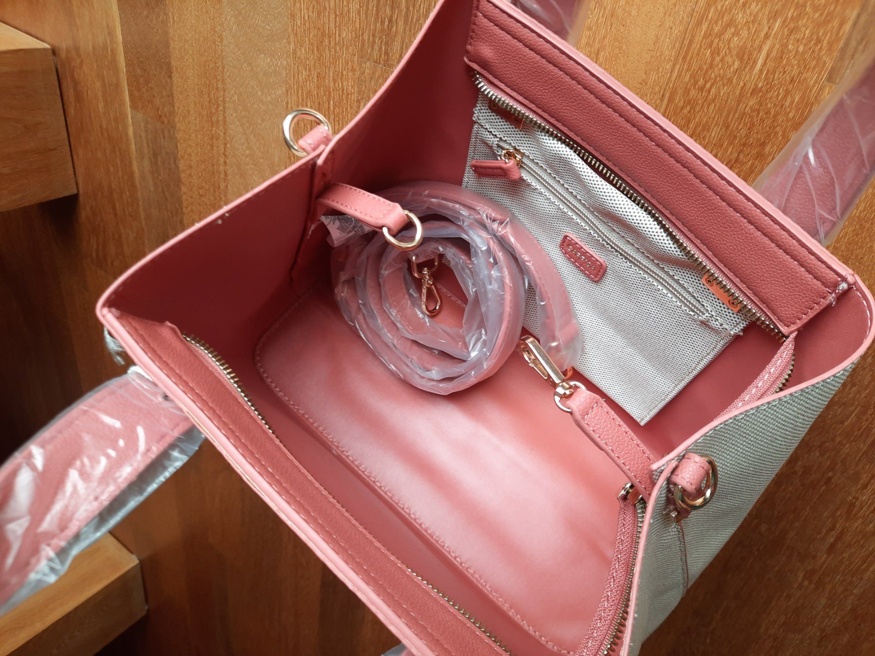 Borse da donna: CARPISA  Damen Tasche ***NEU*** – Nuovo e nell'imballaggio originale da Buchs SG venduto da miska01 4