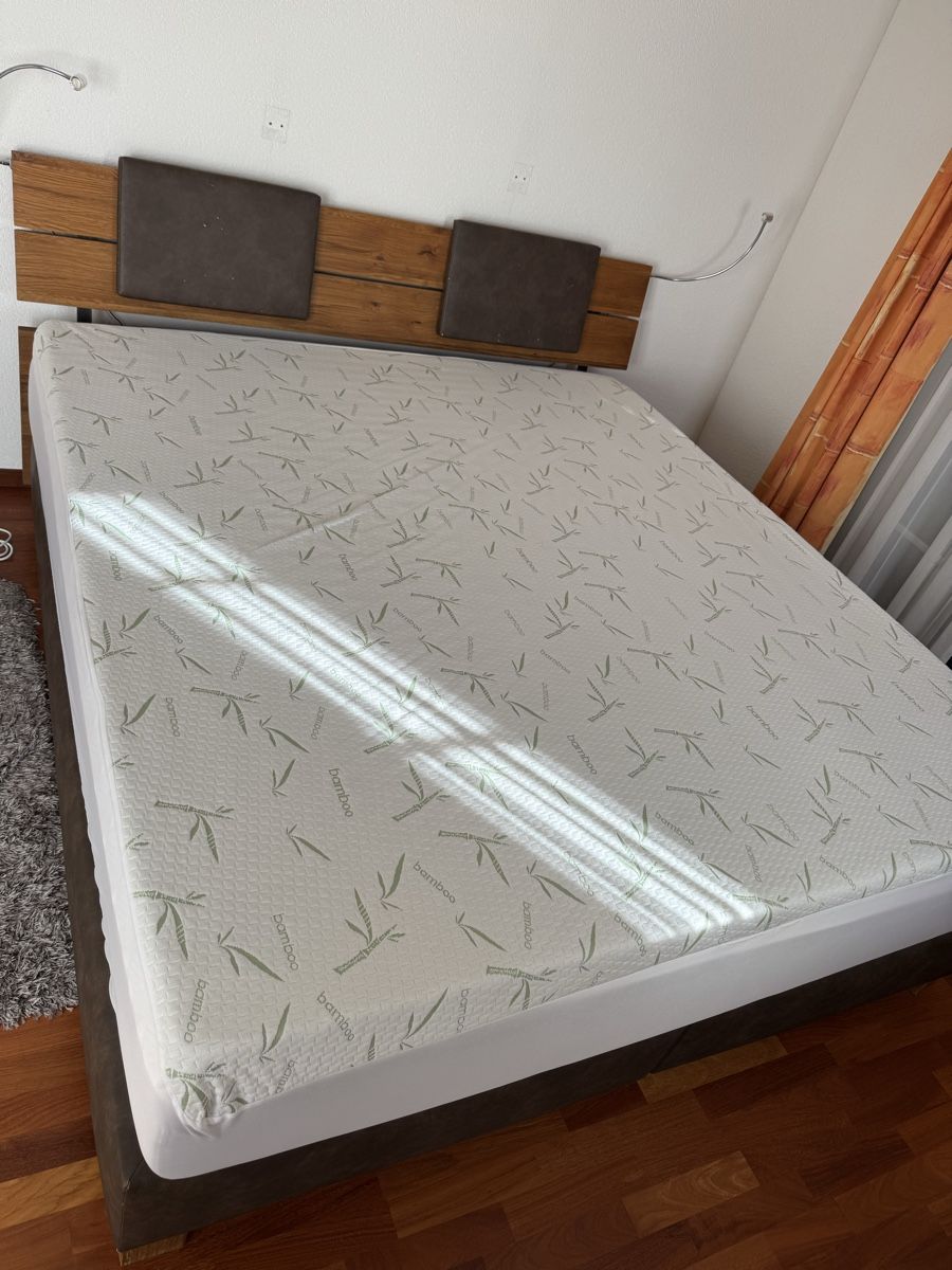 Letti: Lit boxspring 220X200 – Usato da Genève venduto da chr_77nw 1