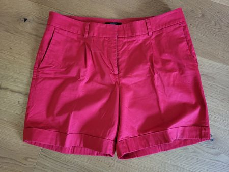 Esprit Shorts rot Gr 38 