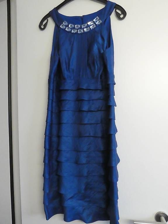 C&A Vestiti: Abendkleid Blau Gr.40 – Usato da Stäfa venduto da Arjen2011