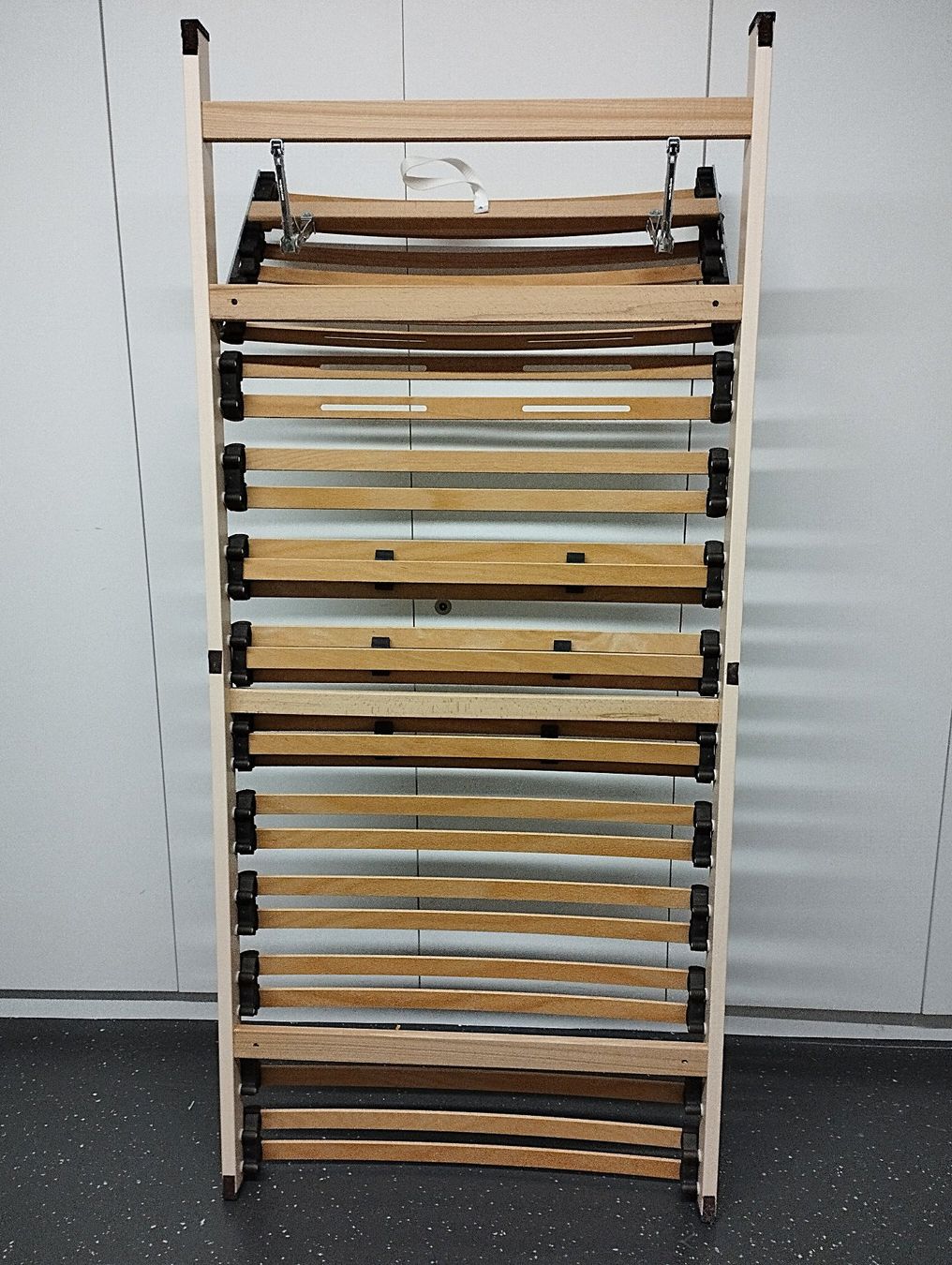 Lattenroste: SWISSFLEX Lattenrost – Gebraucht aus Schübelbach von Restwert_Schubelbach 4