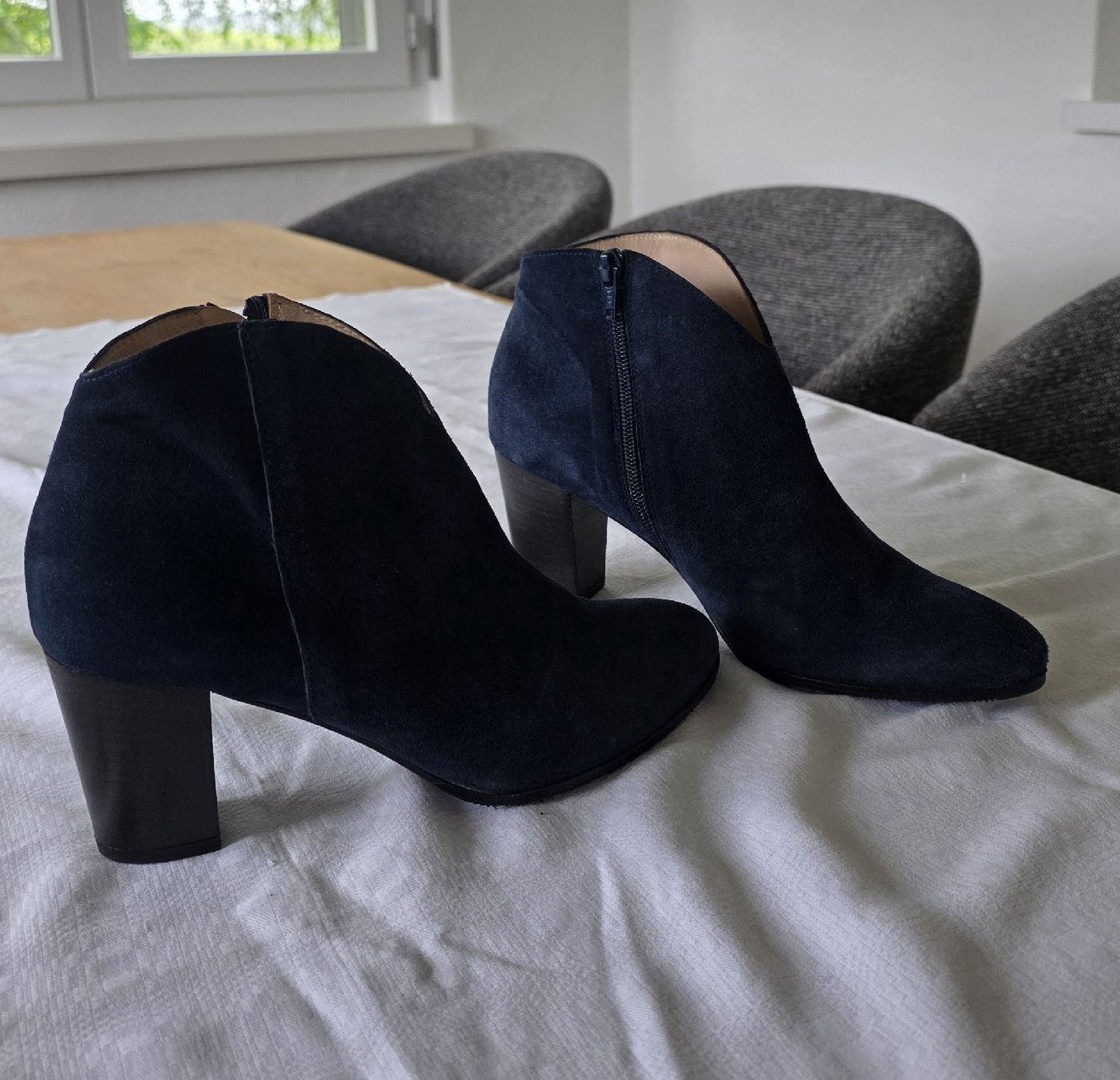 Scarpe da donna: Super Wildleder-Stiefeletten von "PROGETTO" Gr. 39 – Nuovo (secondo la descrizione) da Schneisingen venduto da backstore24 2