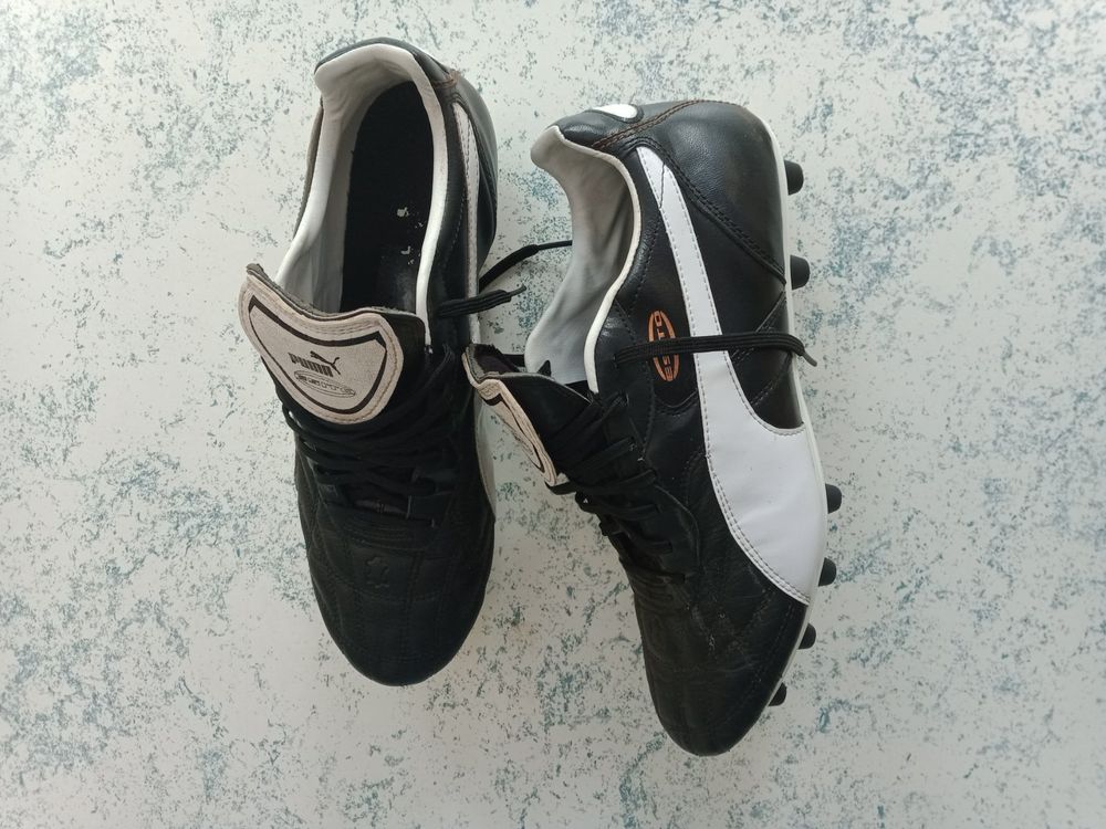 Fussballschuhe Puma aus Leder Gr. 45 (Gebraucht) in Uster fÃ¼r CHF 27 â mit Lieferung auf Ricardo 