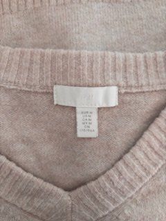 H&M Maglioni & Felpe: V-Neck Ärmeloser Pullover – Usato da Zürich venduto da CoCos_Closet 3