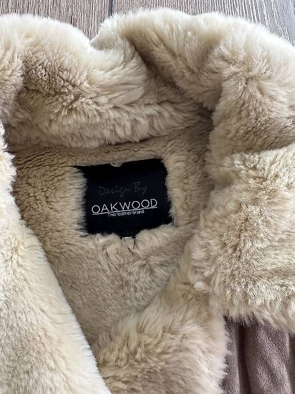 Cappotti: Manteau oakwood  – Usato da Bulle venduto da Romy.1804 2