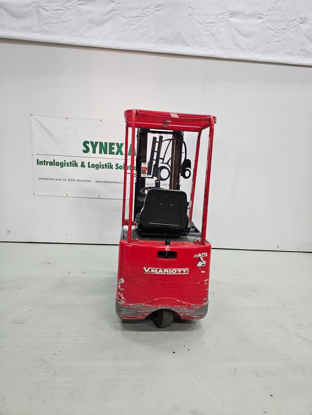 Jungheinrich Carrelli elevatori e a forche: V. Mariotti Micros 1.0 C, kleinste Gegengewichtstapler – Usato da Wallisellen venduto da Synex-AG 2